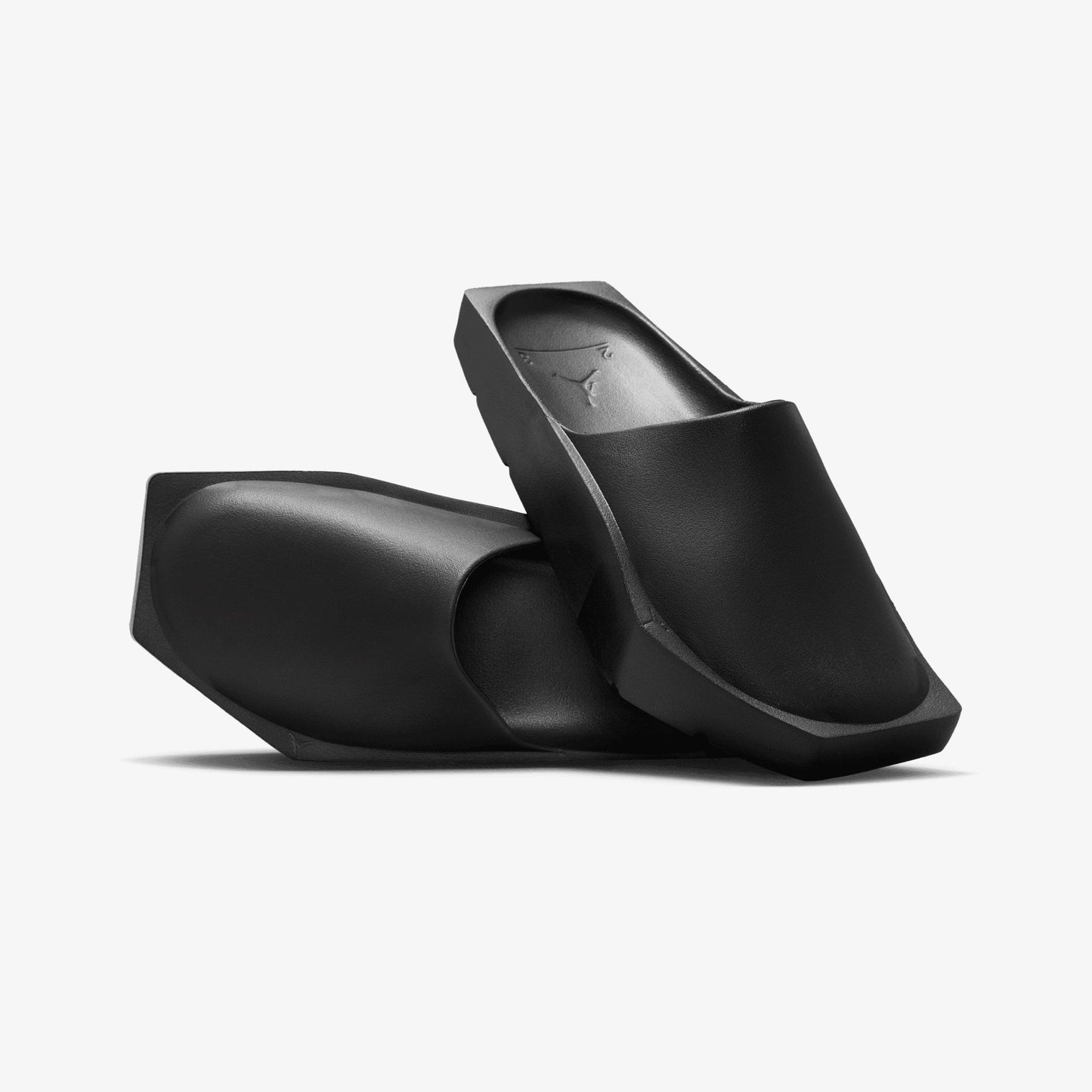 Nike | WMN'S HEX MULE  { OFF NOIR/OFF NOIR