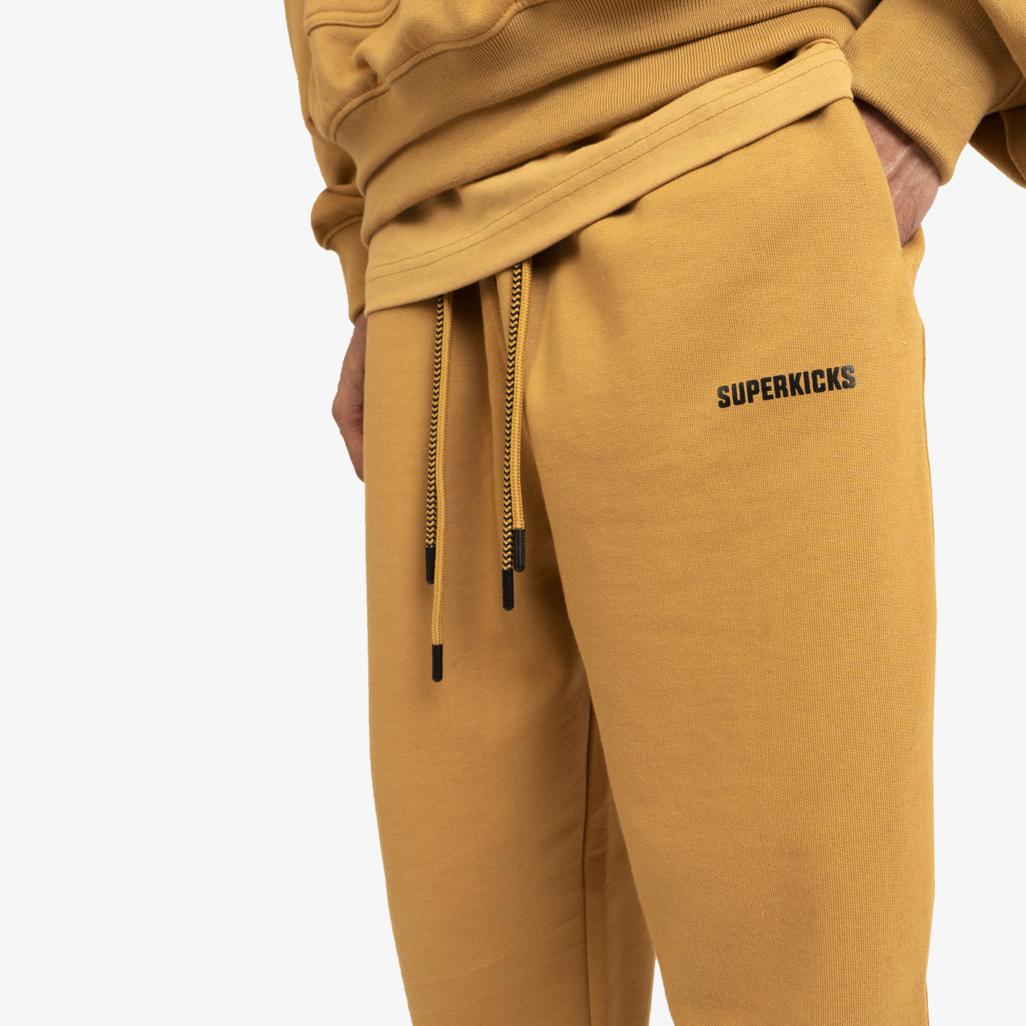 BASIC JOGGERS  'DOE'