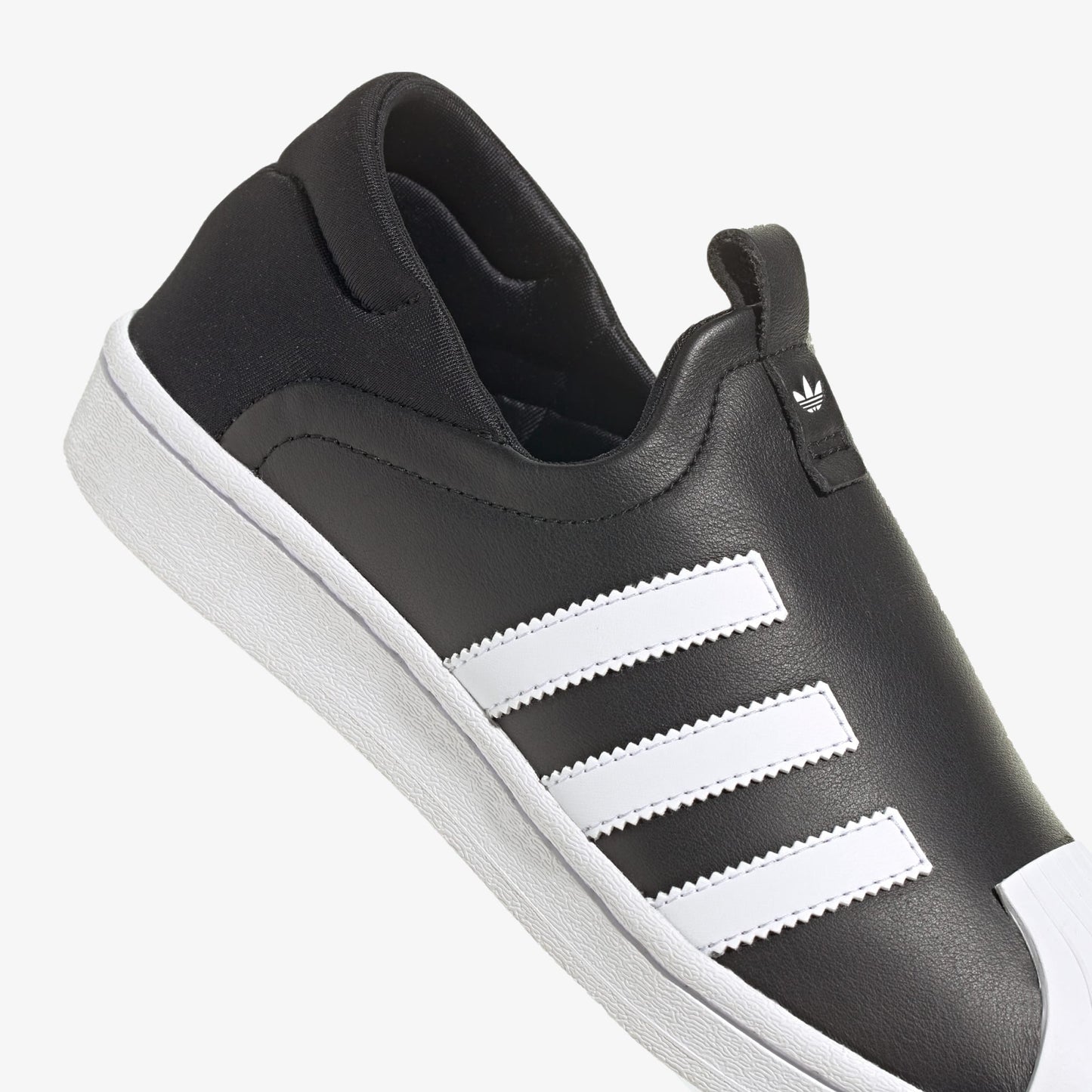 SUPERSTAR SLIP-ON  'CORE BLACK/CLOUD WHITE'