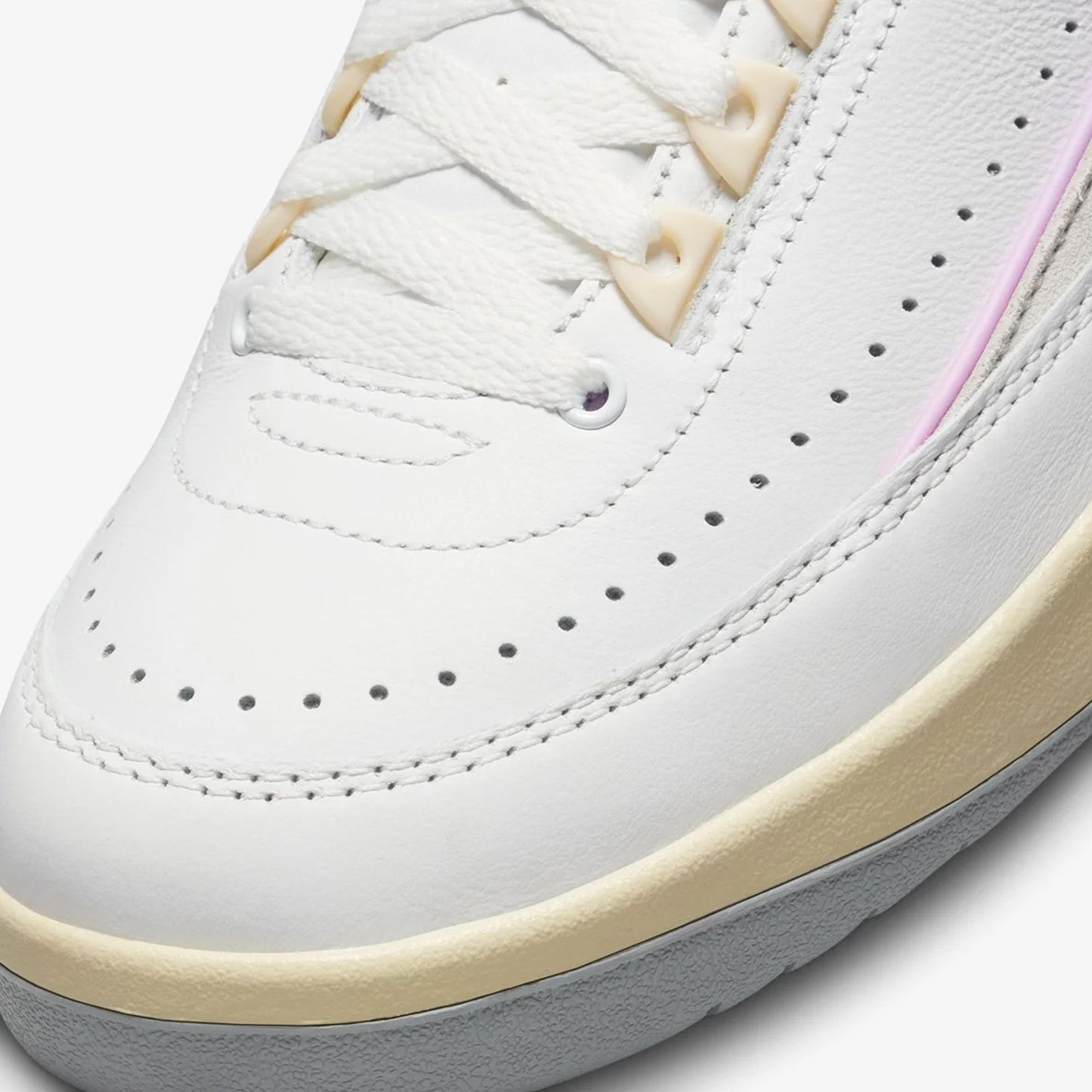 WMN'S AIR JORDAN 2 RETRO LOW  'SUMMIT WHITE/VARSITY RED-ICE BLUE'